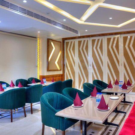 Hotel Classio Royale Amritsar Exterior foto